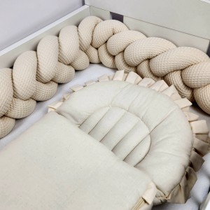 Becik, Rożek niemowlęcy Organic z falbanką Gładki 35x85cm